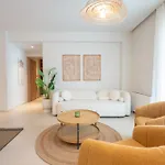 Aurelia Apartment *