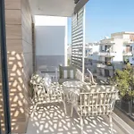 Aurelia Apartment *