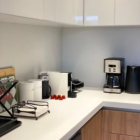 Aurelia Apartment